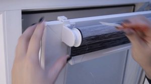 Инструкция по установке рулонной шторы День-Ночь Мини без сверления