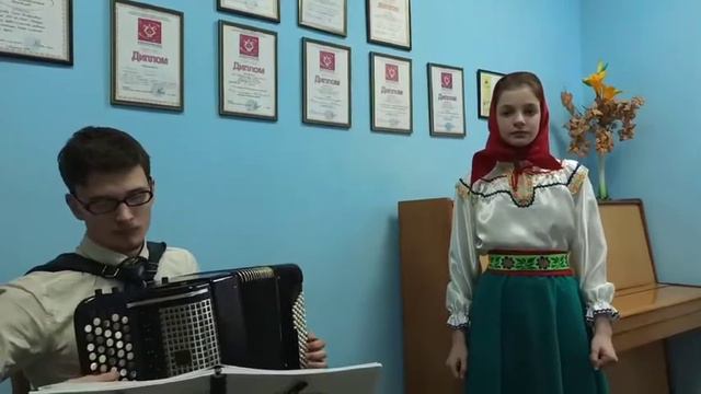 Чмиль Светлана,4 класс.Муз.А.Флярковского,сл.ЛДербенева "Говорила мама мне" смотреть онлайн