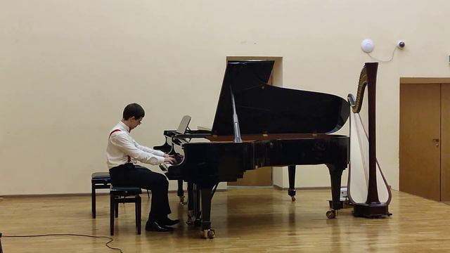 Vladimir Klusak. Ypsilon Boogie.