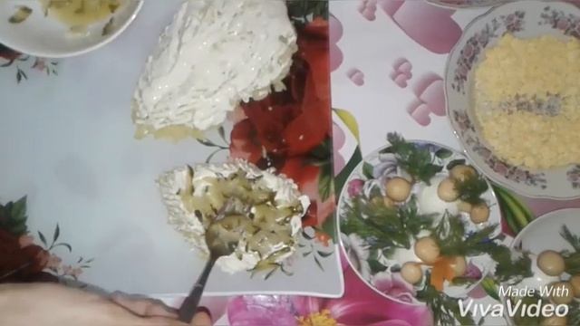 Салат ''Ежи на поляне'' / Salad "Hedgehogs in the meadow" смотреть онлайн