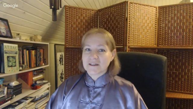 Консультант реинкарнационики Зинаида Есенина