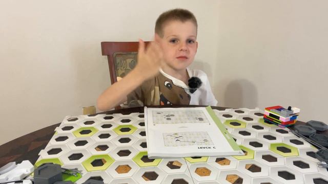 Собираем "Gravitrax" часть 1 смотреть онлайн