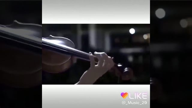 Игра на скрипке под музыку