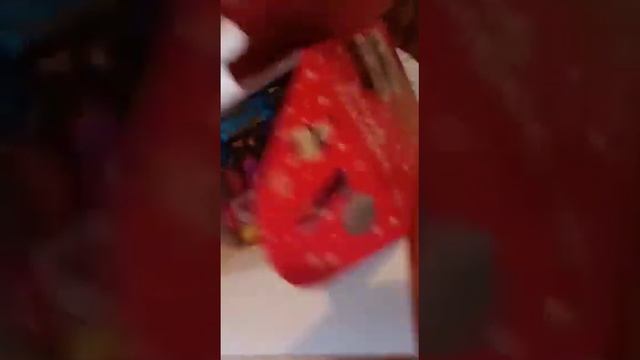 Новогодний сладкий подарок от Рахат Хэппи тайм весом 750 гр. смотреть онлайн