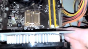 Как вытащить оперативную память в компьютере