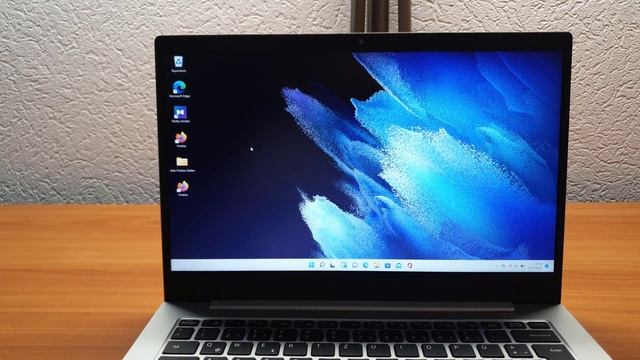 Samsung Galaxy Book Go Review Test Deutsch смотреть онлайн