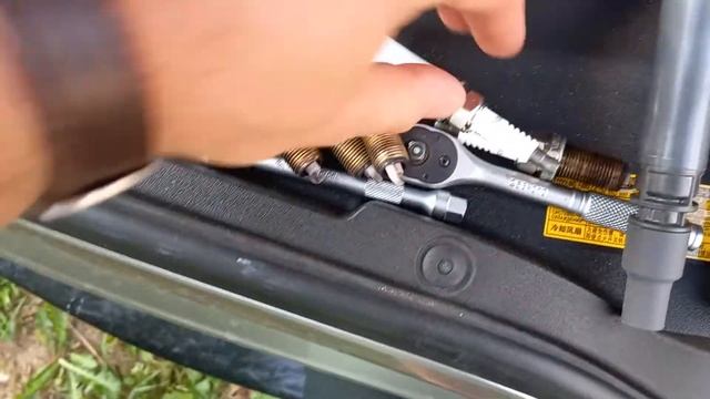 Замена свечей зажигания Toyota Venza смотреть онлайн