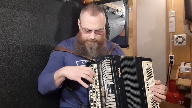 Играть АККОРДАМИ легко, ОБРАЩЕНИЯ и ЗМЕЙКИ аккордов. Аккорды в мелодию. РАЗБОР по нотам "СУПЕР ГУД" смотреть онлайн