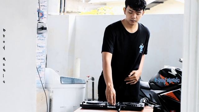 For Bboys About To Rock | Dj Bboy Rendi 2023 Mixtape смотреть онлайн