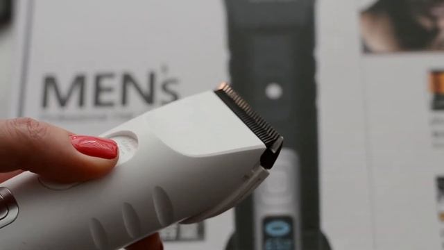 Новинка от #BaoRun - профессиональная машинка для стрижки волос. Модель A10s смотреть онлайн