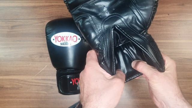 Yokkao MATRIX BLACK BOXING GLOVES-Обзор боксерских перчаток YOKKAO. смотреть онлайн