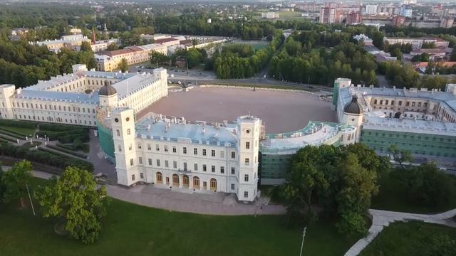 Большой Гатчинский Дворец смотреть онлайн
