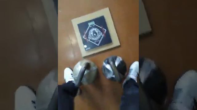 ☆Ацамаз жмет гири по 48 кг с груди на два раза☆ смотреть онлайн