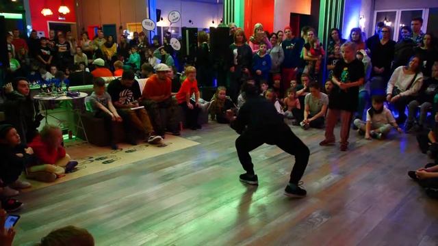 all-styles - Вика vs Ульяна - Most Dance Battle 2018 смотреть онлайн