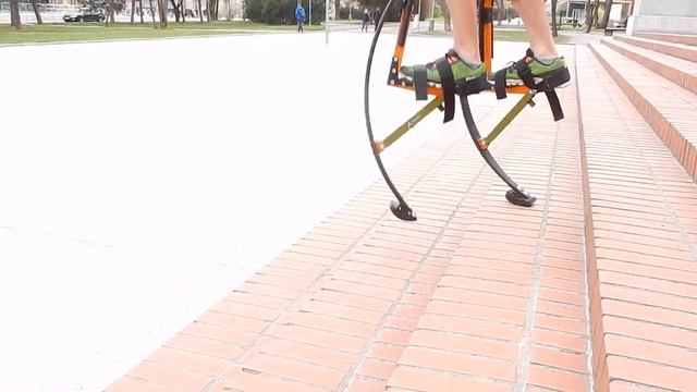 A-Jump Inverse: Revolutionary jumping stilts смотреть онлайн