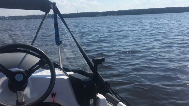 Лодочный мотор 9.8. Чем он лучше мотора 9.9 смотреть онлайн