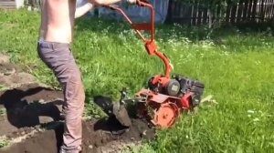 Окучивание картофеля мотоблоком Агат на грунтозацепах 380х130мм