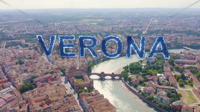 Inscription on video. Verona, Italy. Flying over the historic city center. Castelvecchio Castello S смотреть онлайн