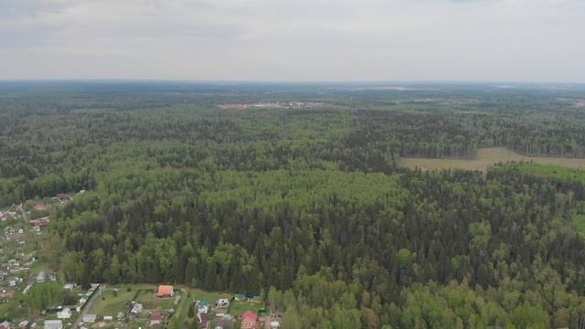 Участок в Подмосковье, май 2019 г. смотреть онлайн
