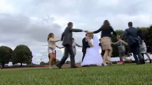 Весёлая свадебная нарезка смотреть онлайн