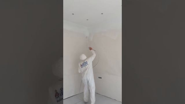 Покраска потолка безвоздушным способом смотреть онлайн