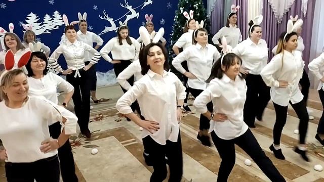 Флешмоб Новогодний смотреть онлайн