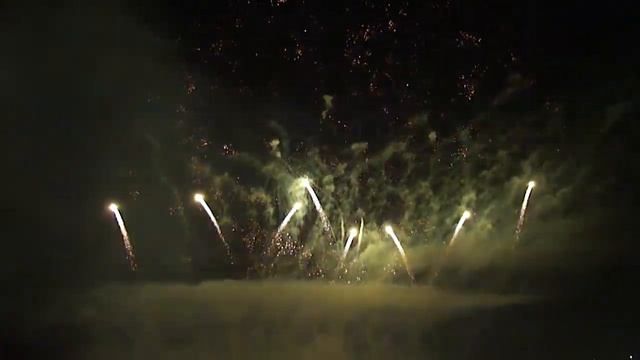 Салют. Экстрим-фестиваль у Деда Мороза 2012 смотреть онлайн