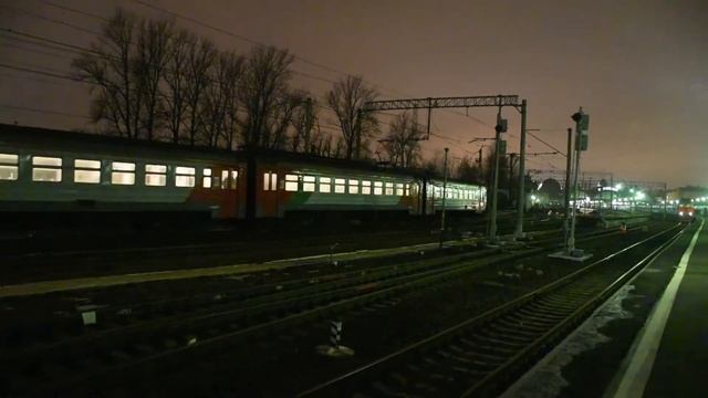 [D3500] Электропоезд ЭТ2 - 004 смотреть онлайн