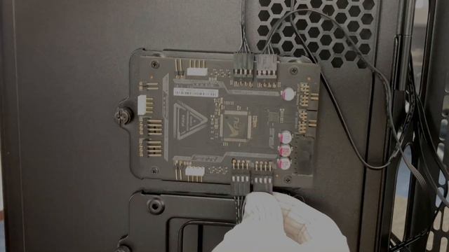 Over $10,000 PC Build - Ryzen3990X + RTX3090 смотреть онлайн