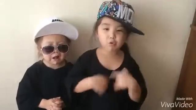 Слышь, ты чё такая дерзкая, а? смотреть онлайн