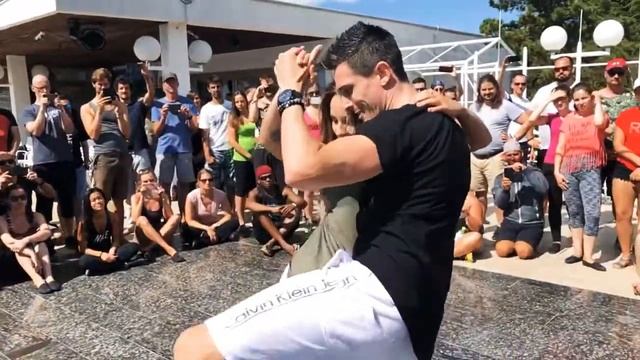 Daddy Yankee & Snow - Con Calma Dance | Rick Torri & Larissa Secco | Brazilian Zouk Dance - смотреть онлайн