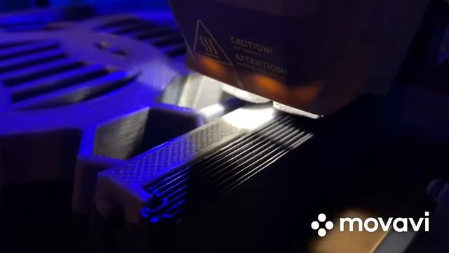 Печать верхней решетки радиатора Audi 100 смотреть онлайн