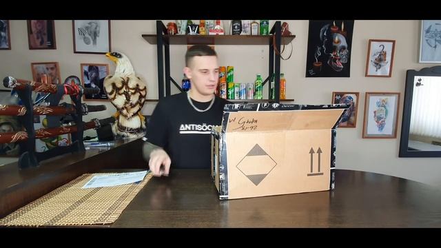 Посылки это всегда что то приятное :) смотреть онлайн