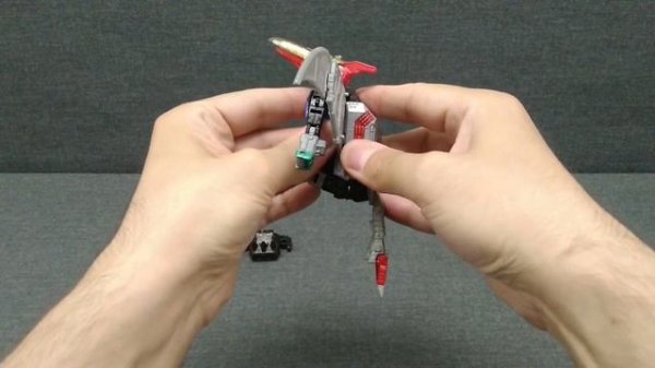 Обзор трансформера Dinobot Swoop - Deluxe class - Power of the Primes. Музей Р-ТФ.