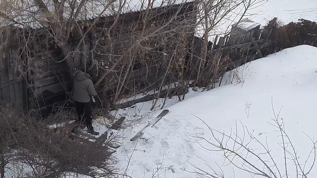 УНИЧТОЖАЮ ДЖУНГЛИ на своем участке. Строю дом и привожу участок в порядок для КОМФОРТНОГО ПРОЖИВАНИ смотреть онлайн