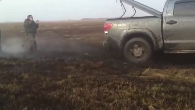 Помогли называется застрявшему авто. смотреть онлайн