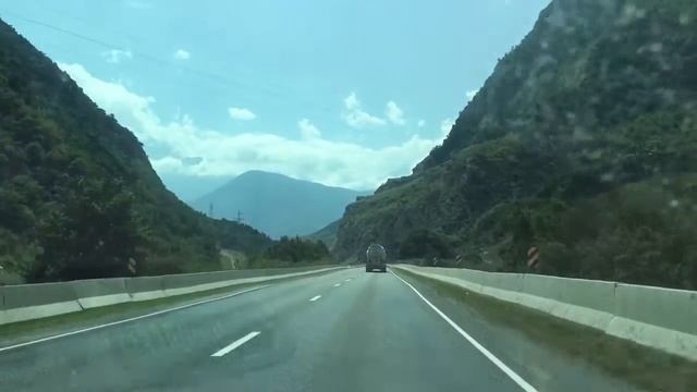Mountains Снято на iPhone 6s plus смотреть онлайн