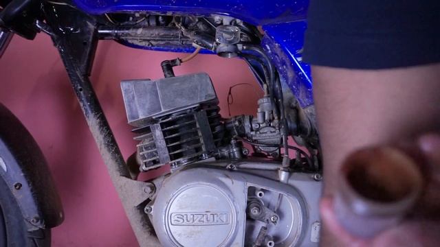Como carburar corretamente la Suzuki ax 100 ? смотреть онлайн