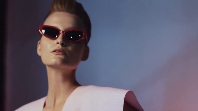 Valentin Yudashkin Eyewear смотреть онлайн