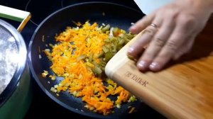 Суп со свиными копчеными ребрышками