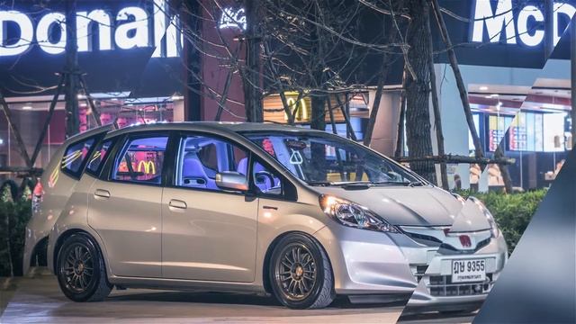 HONDA JAZZ GD /Classic Series EP02_2017 смотреть онлайн