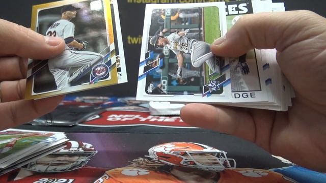 2021 Topps Update MLB Baseball JUMBO Box Break смотреть онлайн
