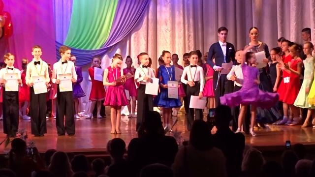 Первые шаги - Акцент - Полтава 2018 - 25 - Награждение Ювеналы 1 смотреть онлайн