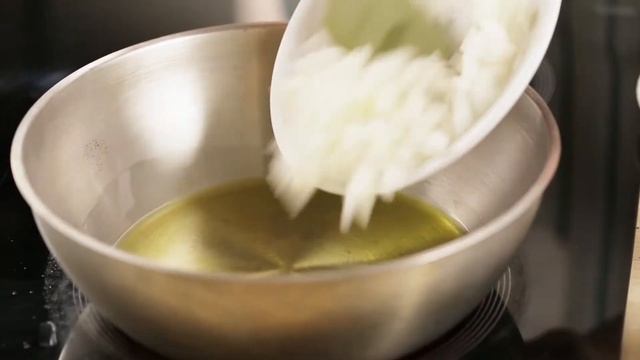 Рагу из брокколи с острым томатным соусом смотреть онлайн