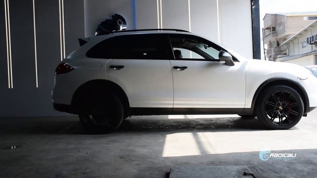 Porsche Cayenne - Wrap White Satin Perl & Chrome Delete смотреть онлайн