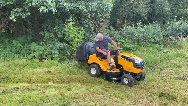Купили садовый минитрактор Cub Cadet LT 2 NR 92 смотреть онлайн