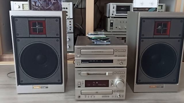 Lo-D AX-M7 /Lo-D D-R100+AIWA SX-9 смотреть онлайн