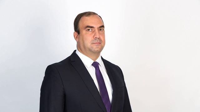Доктор юридических наук, доцент, заведующий кафедрой публичного права УрГЭУ Денис Гончаров смотреть онлайн