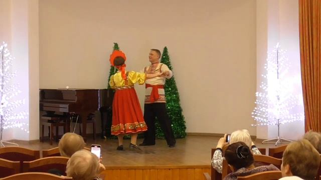 КРАСНЫЙ САРАФАН Выступление в пансионате "НИКОЛЬСКИЙ ПАРК" г .Зеленограда смотреть онлайн