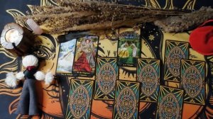 Гадание на Таро: Я ему действительно нравлюсь? Или мне показалось?